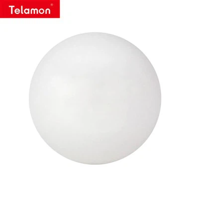 オレンジ色のピンポン球